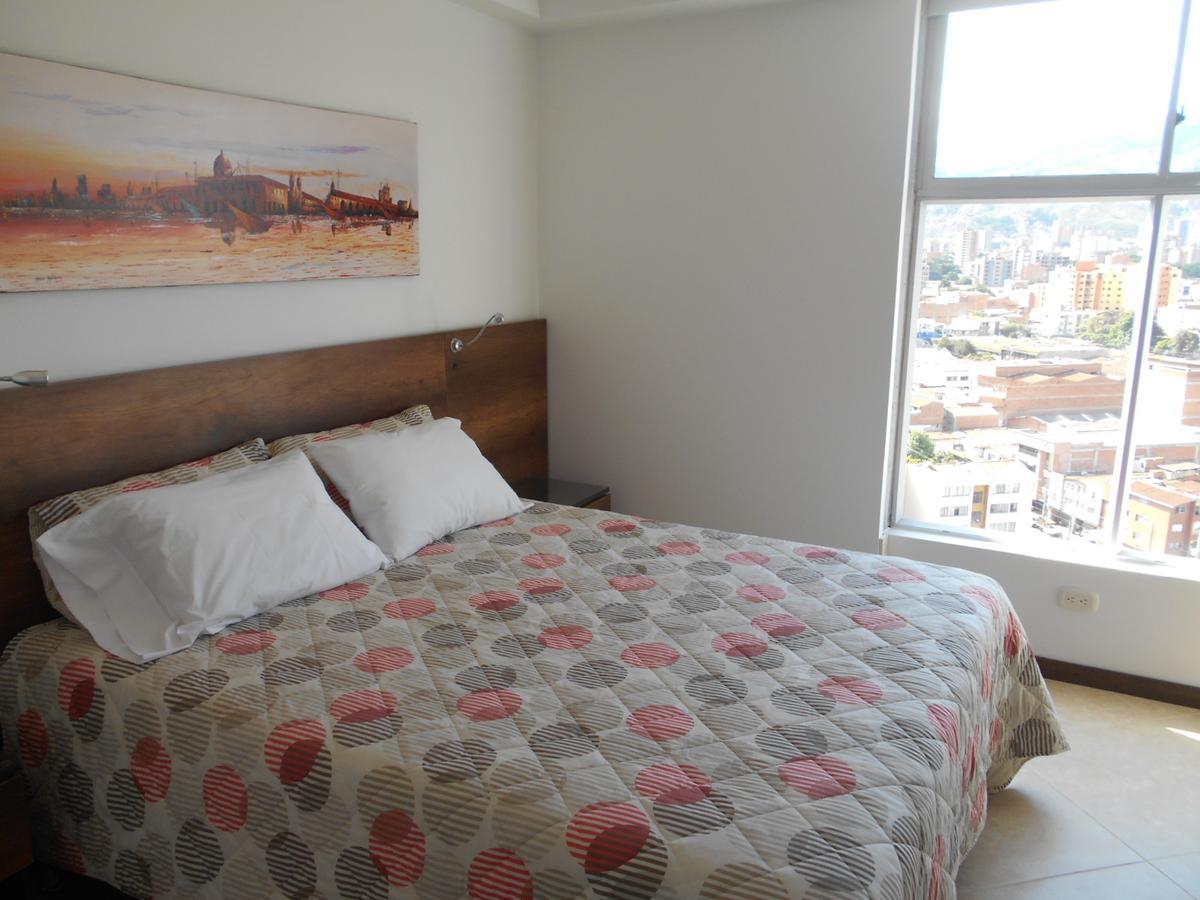 Apartasuites Av メデジン エクステリア 写真
